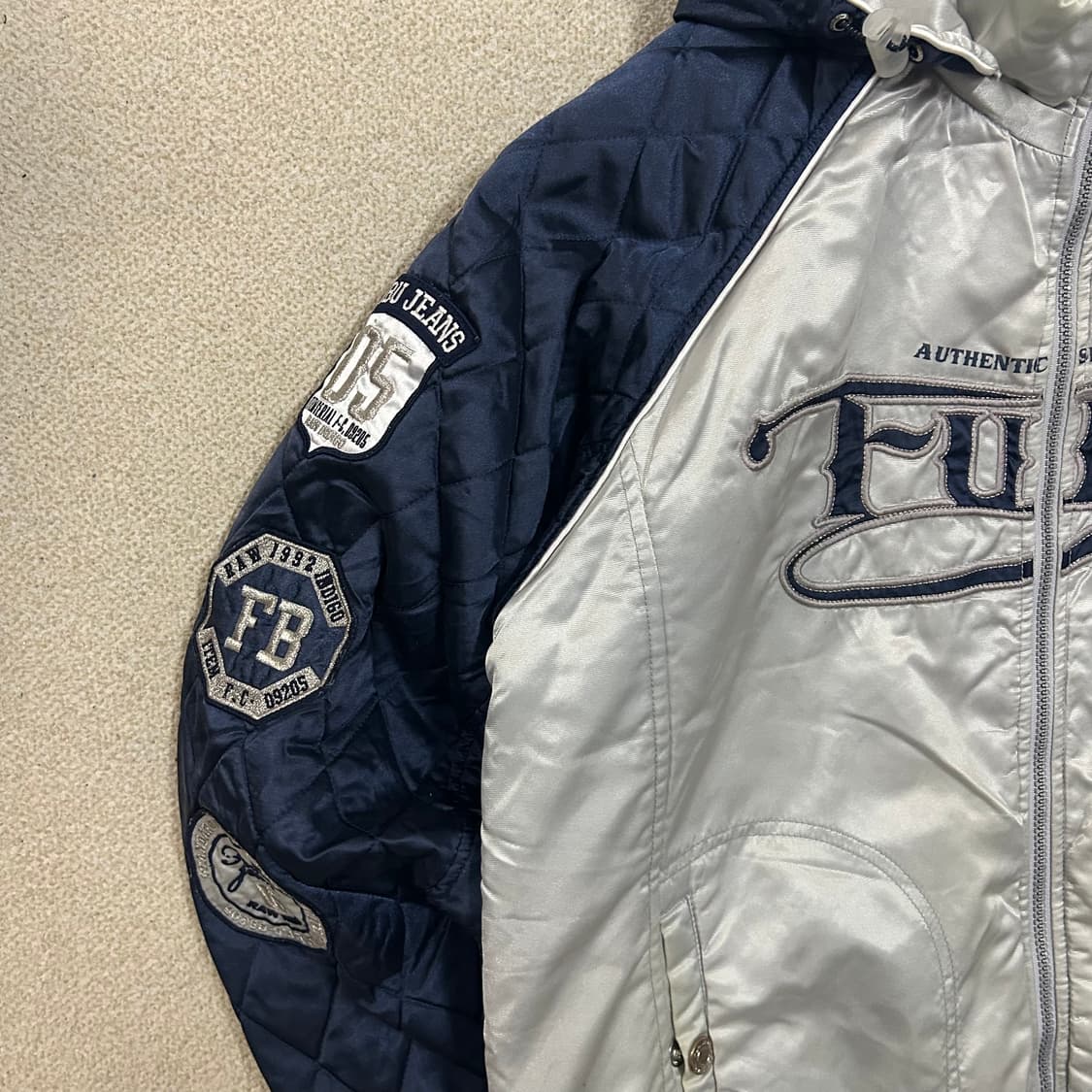 (L) 90s FUBU 후부  새틴 퀼팅 후드 바시티 자켓  상품이미지3