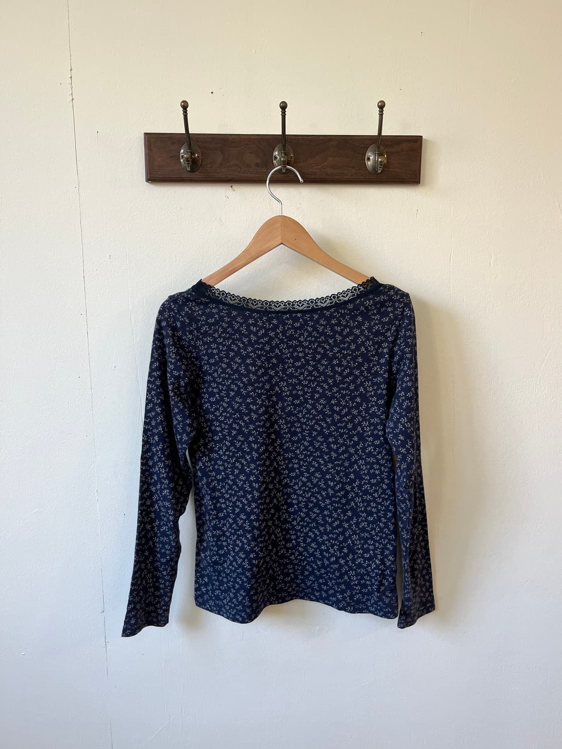 vertDense 플라워 레이스 탑 상품이미지4