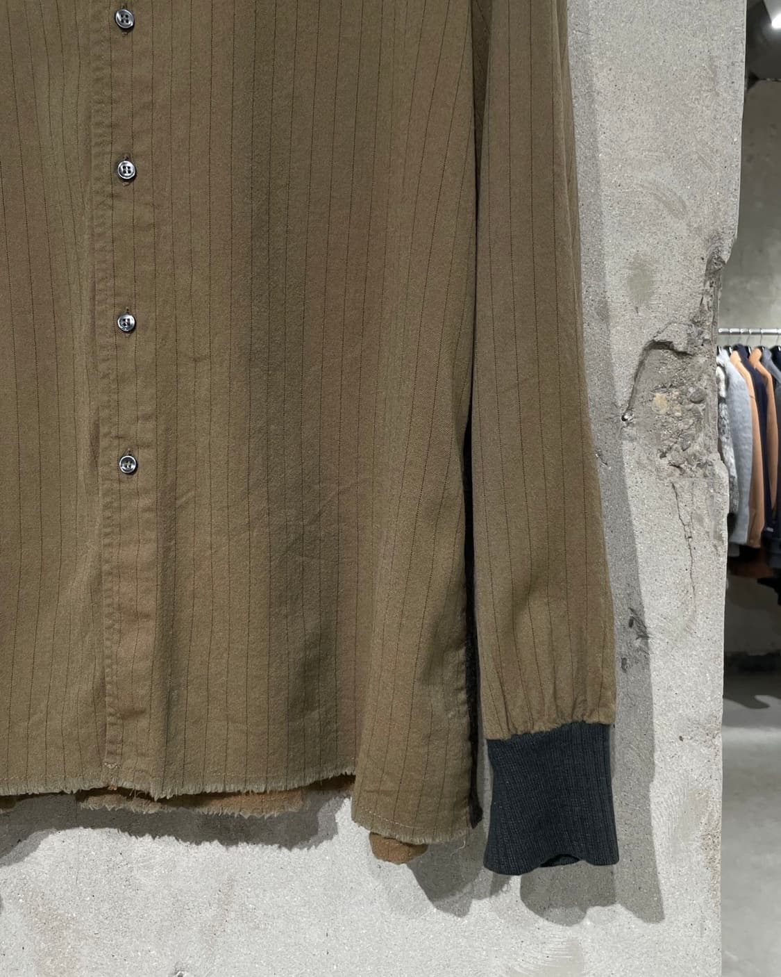 그리핀 브라운 울 패널 스트라이프 셔츠 상품이미지5