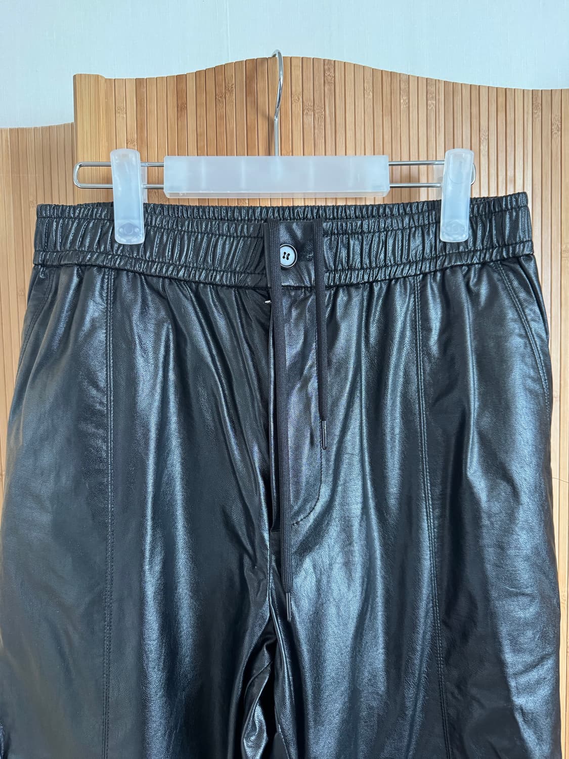 [미착용/32사이즈] 시스템옴므 와이드 비건 레더 조거 팬츠 상품이미지8
