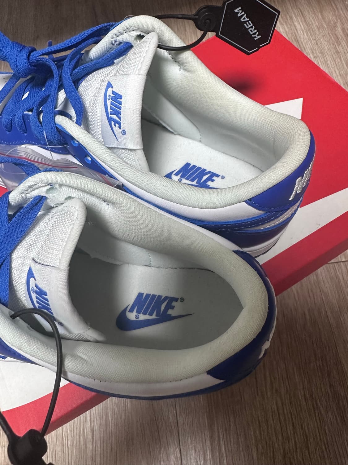 나이키 덩크 켄터키 250 새상품 상품이미지2