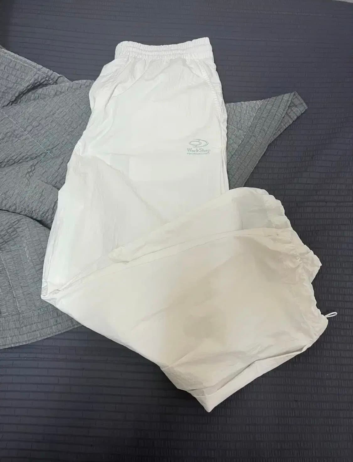 트래블 사이드스냅 트랙팬츠 화이트 상품이미지2