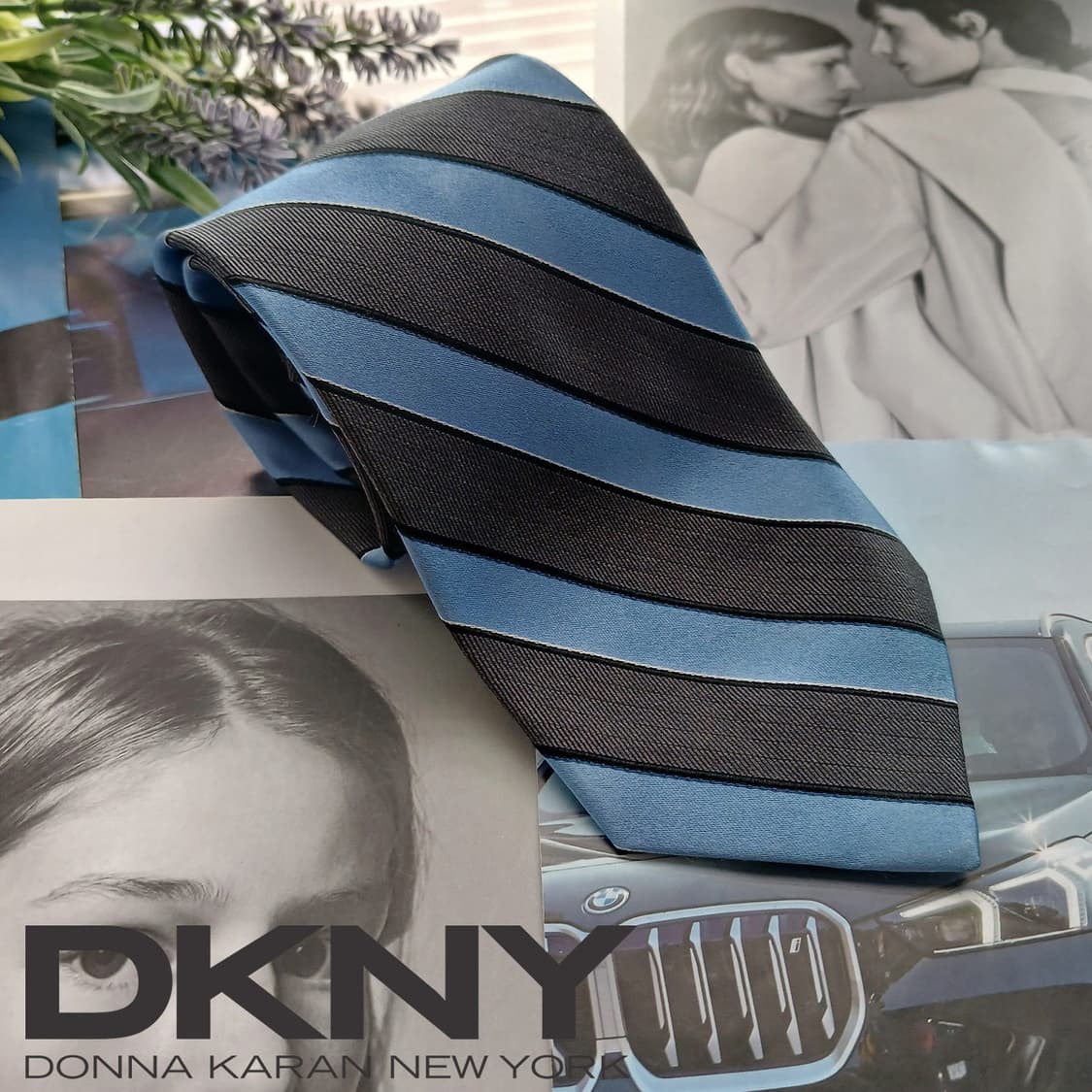DKNY 실크 블루 스트라이프 넥타이 8.3cm A등급 A18681
 상품이미지1