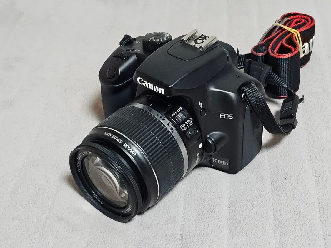 캐논 EOS 1000D DSLR 카메라 상품이미지1