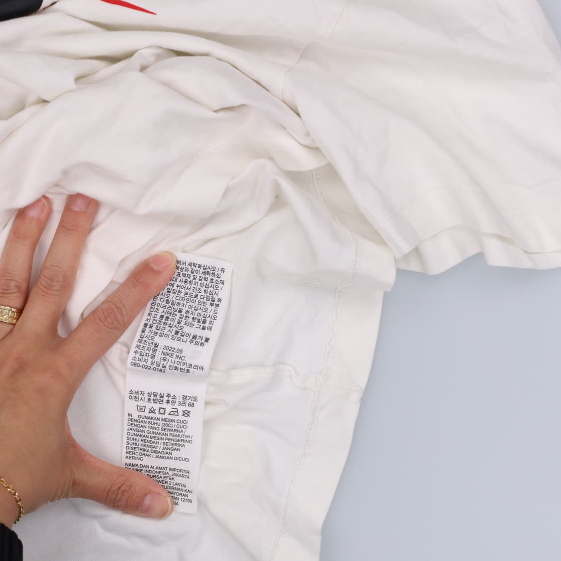 L 나이키 빅로고 반팔티 0402H1 상품이미지6