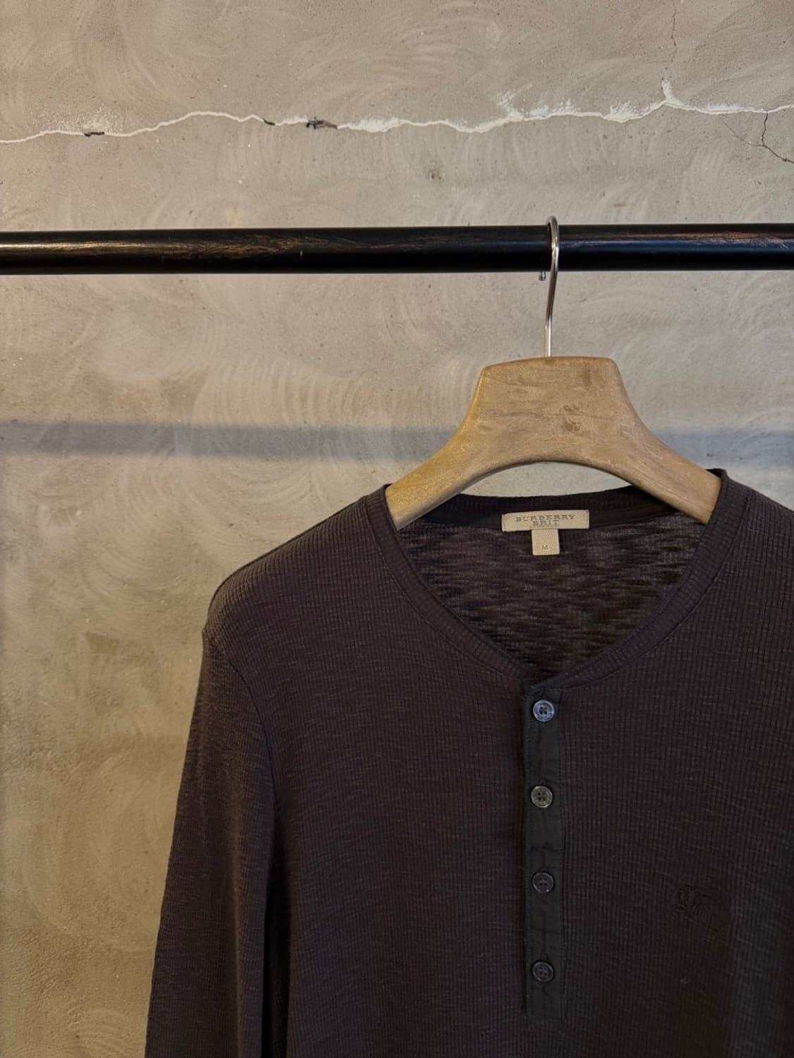 버버리 헨리넥 롱슬리브 티셔츠 100 상품이미지2