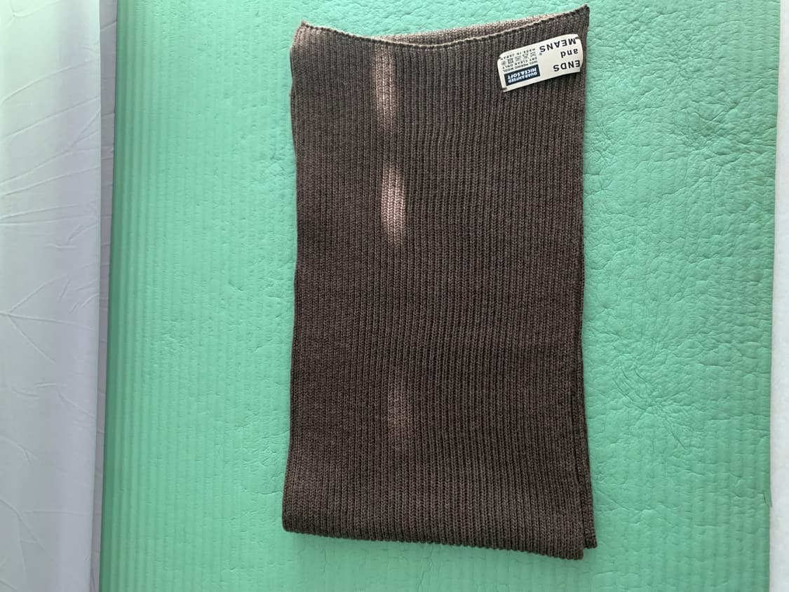 Ends and means 그랜파 스카프 다크브라운 상품이미지2