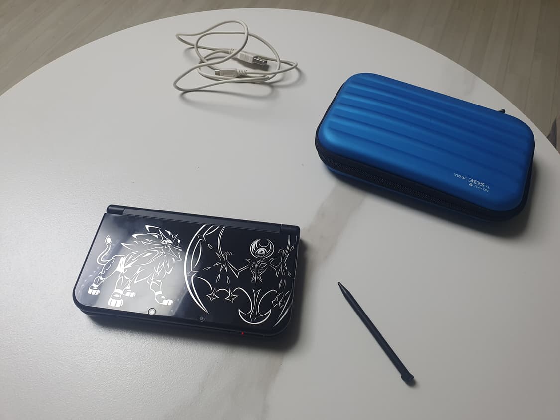 닌텐도 뉴 3DS XL 포켓몬스터 썬문에디션 (블랙) 상품이미지1