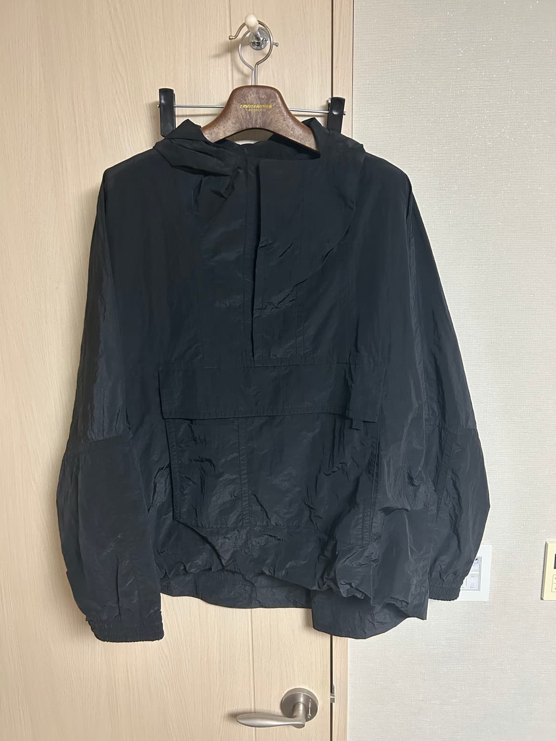 우영미 나일론 후드 아노락 블랙 상품이미지1