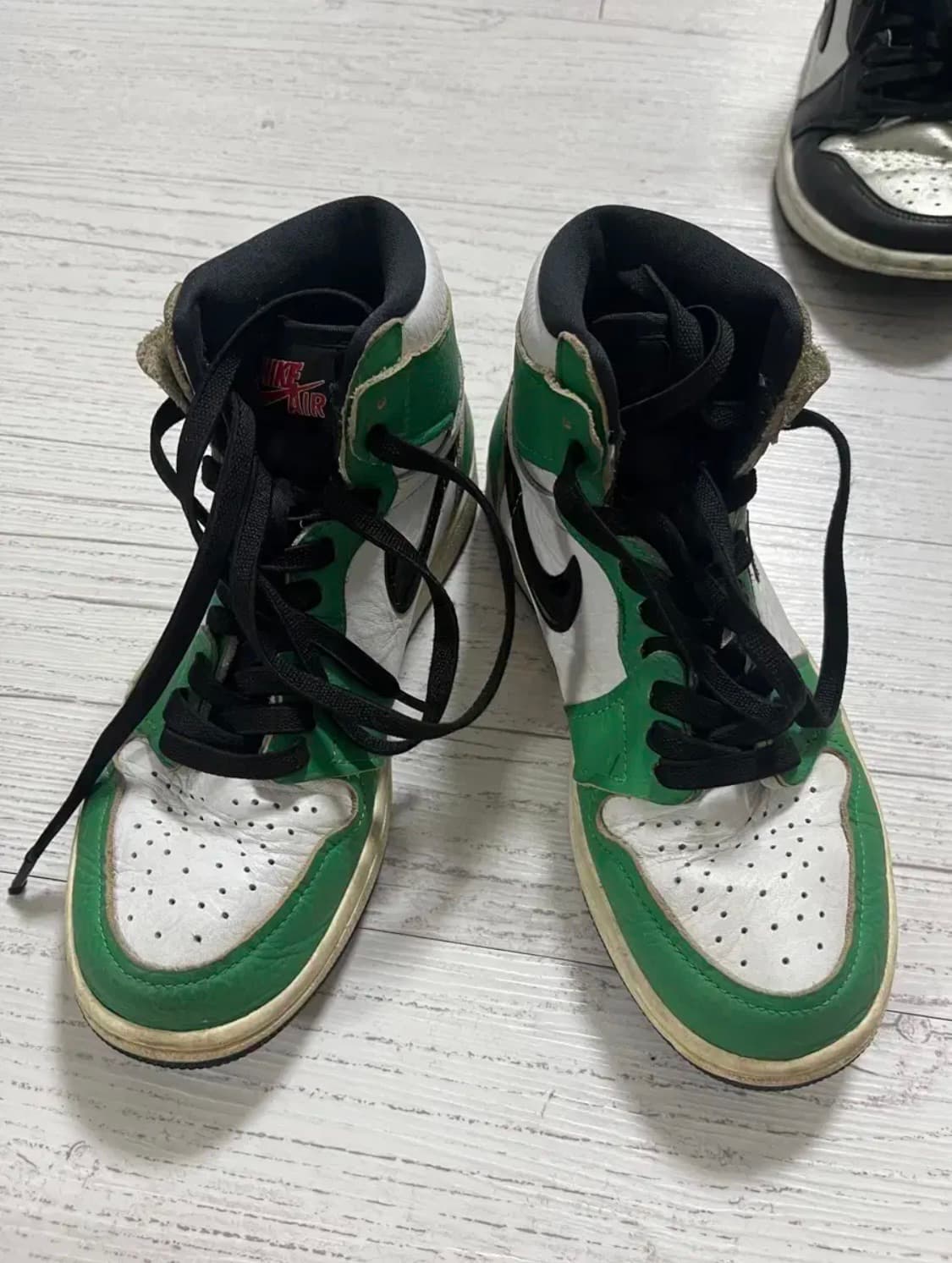 (W) 조던 1 레트로 하이 OG 럭키 그린 상품이미지1