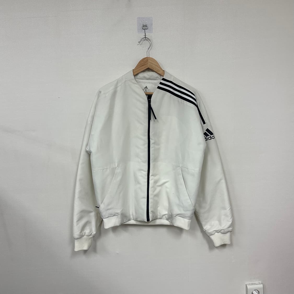 아디다느점퍼M 상품이미지1