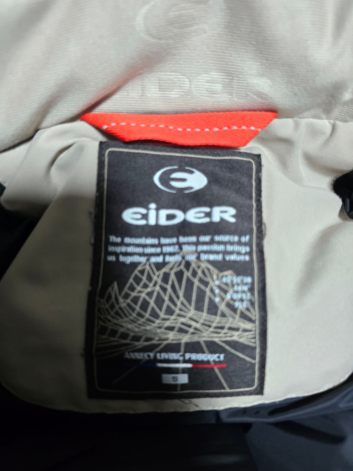 아이더 남자 스텔라 오리털 패딩점퍼.
싸이즈 95 상품이미지5