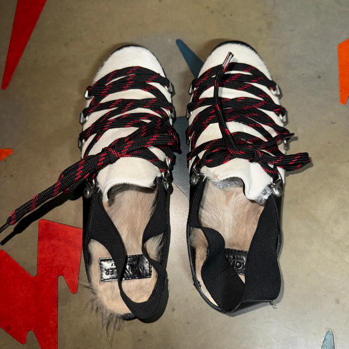 Moncler Fur Sandals 상품이미지5