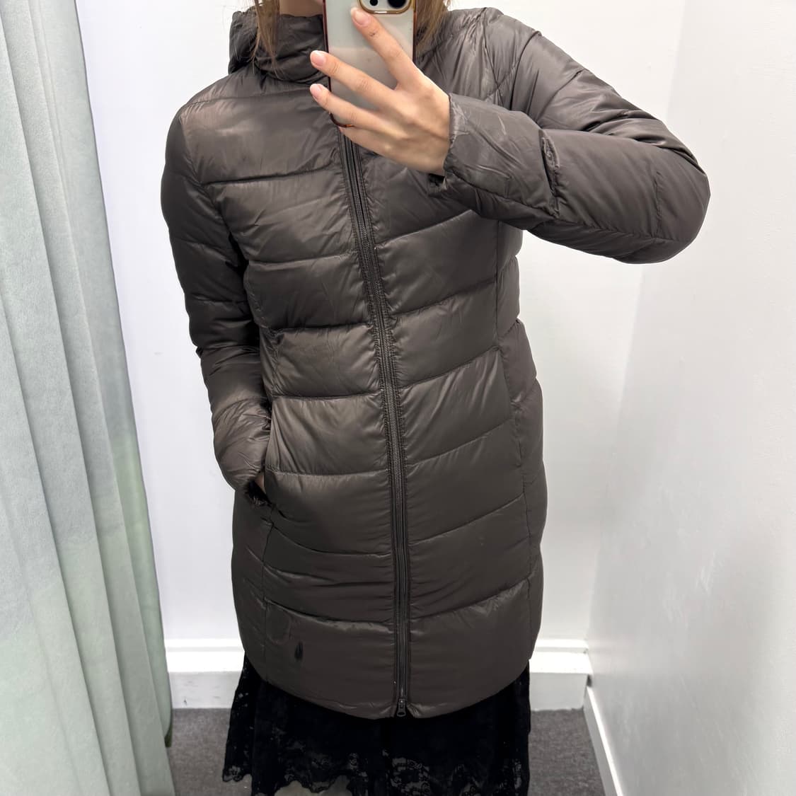 유니클로 브라운 여성 경량패딩 상품이미지4