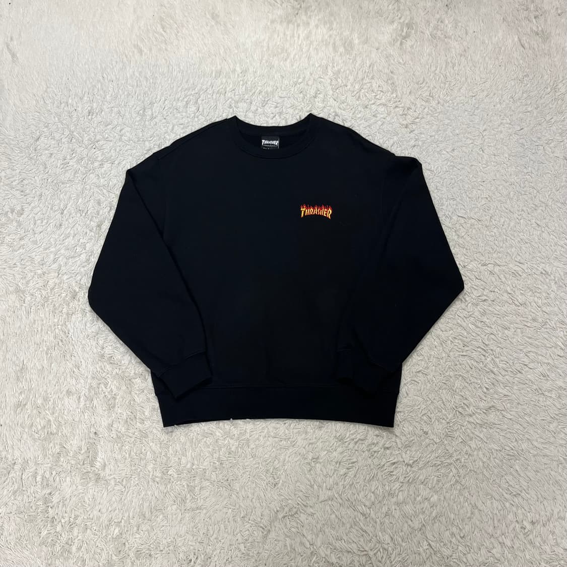 Thradher black sweatshirt 상품이미지4