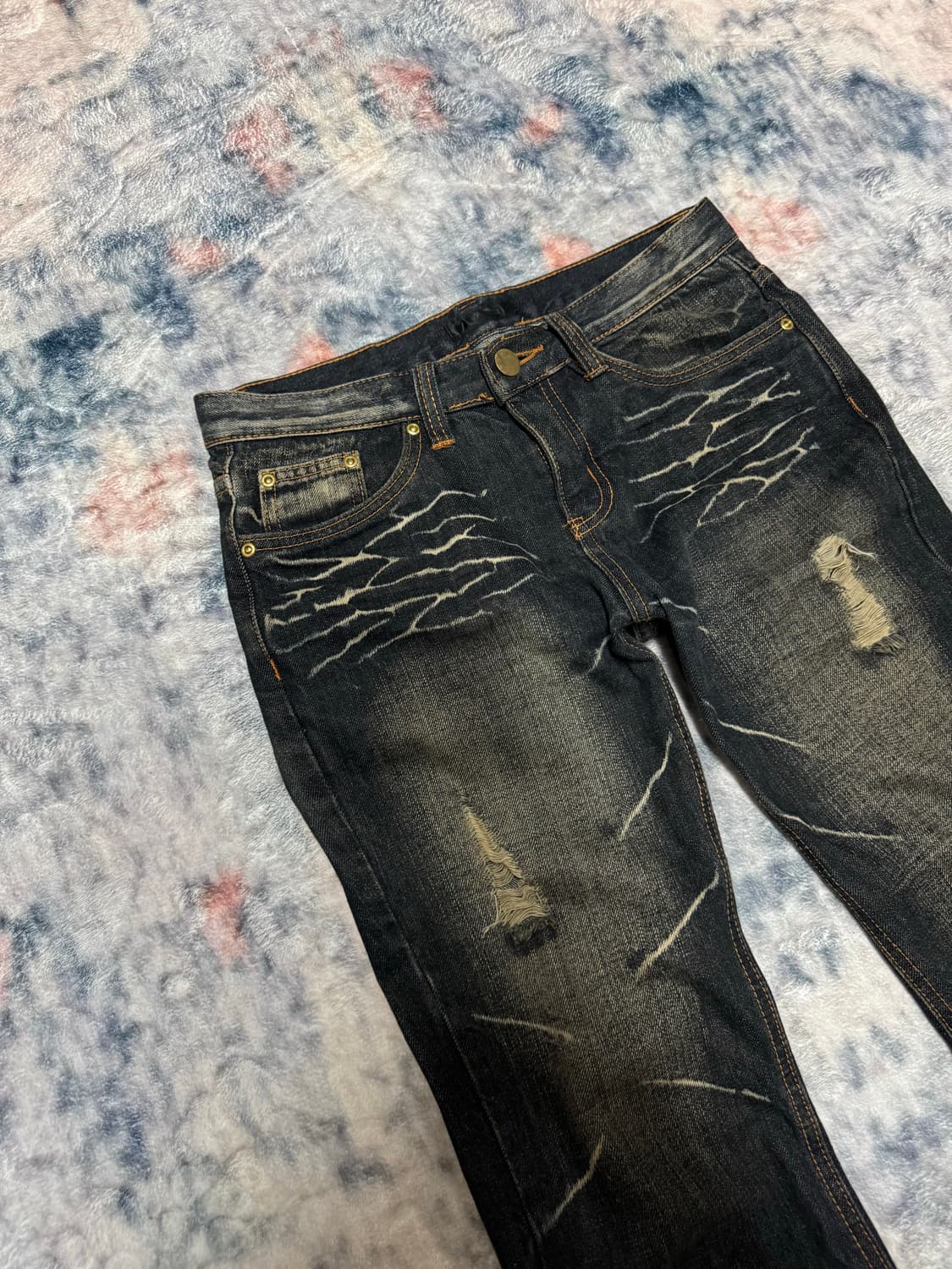 Black baccara wave washed boot cut denim 상품이미지3