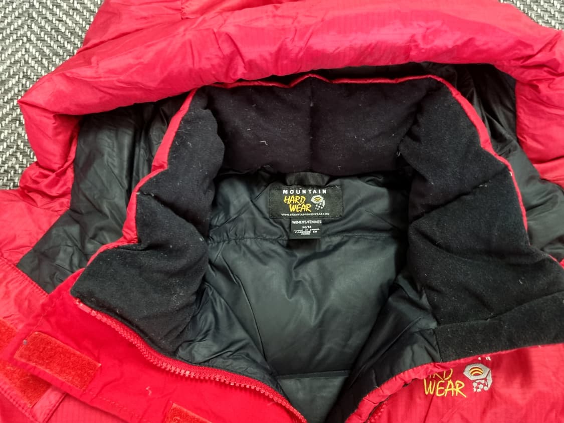 MOUNTAIN HARD WEAR — 레드 구스다운 자켓 상품이미지3