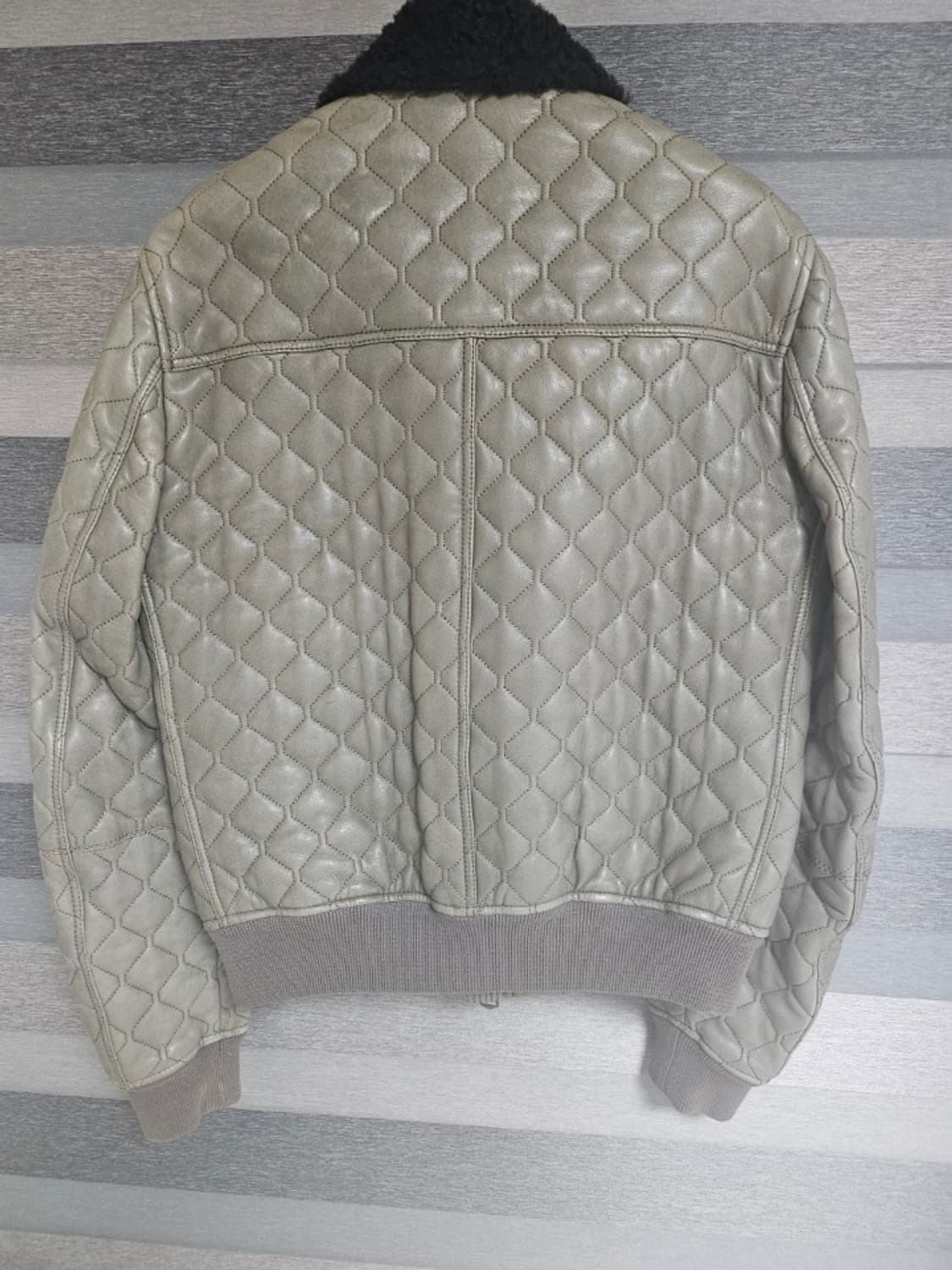 버버리 램스킨 퀼팅 가죽자켓 상품이미지2