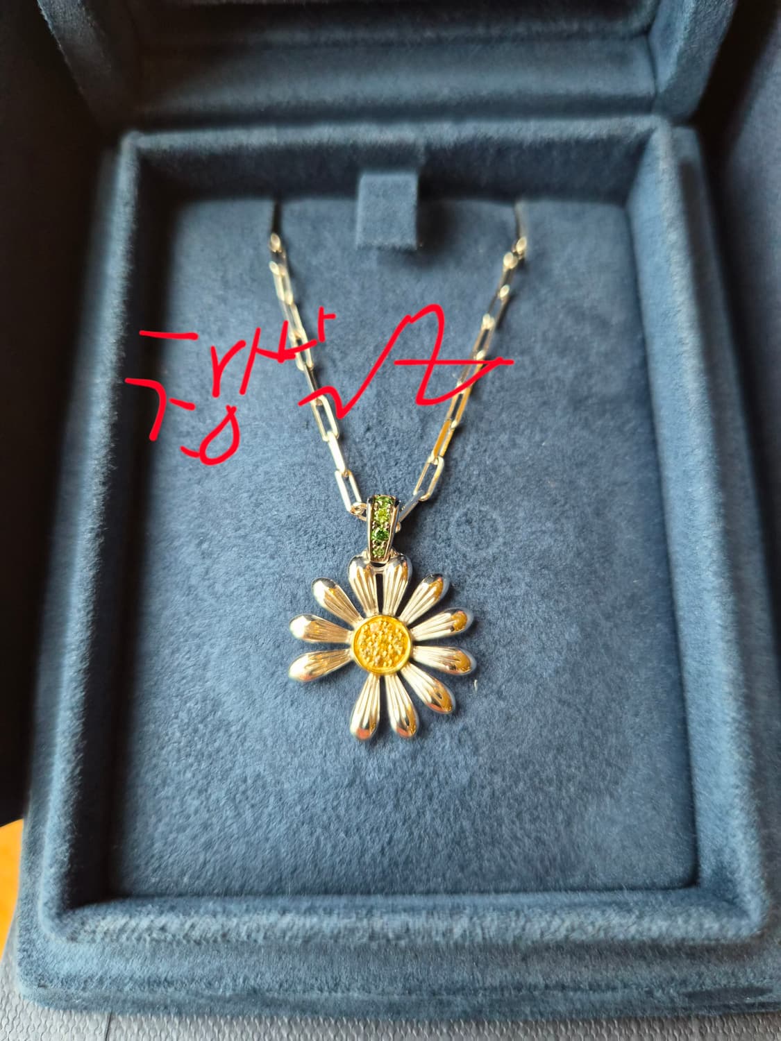 (국내매장구매) 제이콥앤코 데이지 목걸이 상품이미지3