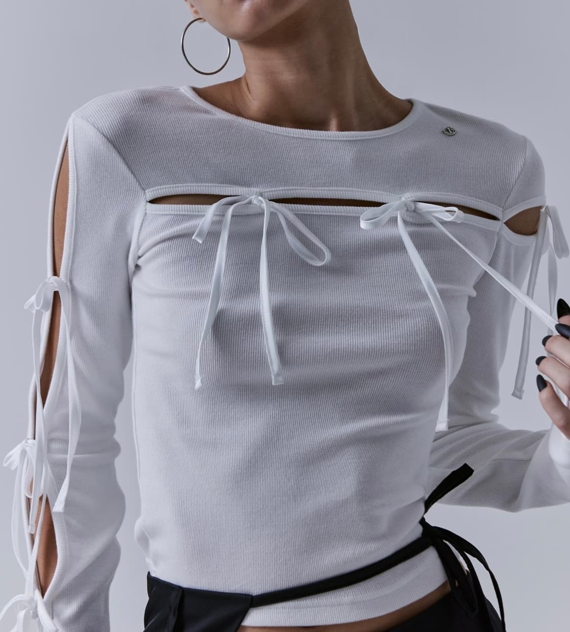 슬릿 스트랩 롱 슬리브리스 상품이미지1