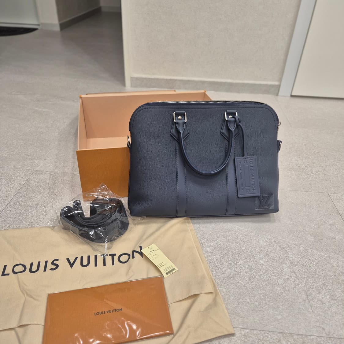 루이비통 에어로그램 서류기방,브리프케이스 미사용 선물가능 영수증제외풀박 상품이미지1