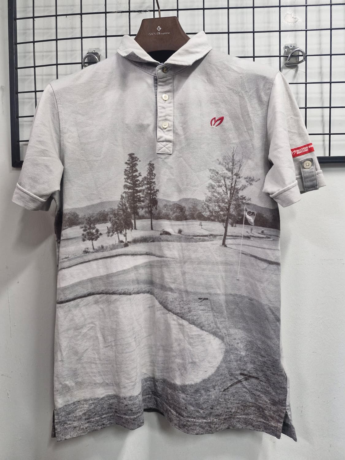 100-105XL 마스터바니에디션 프린팅 카라 반팔티. 상품이미지1