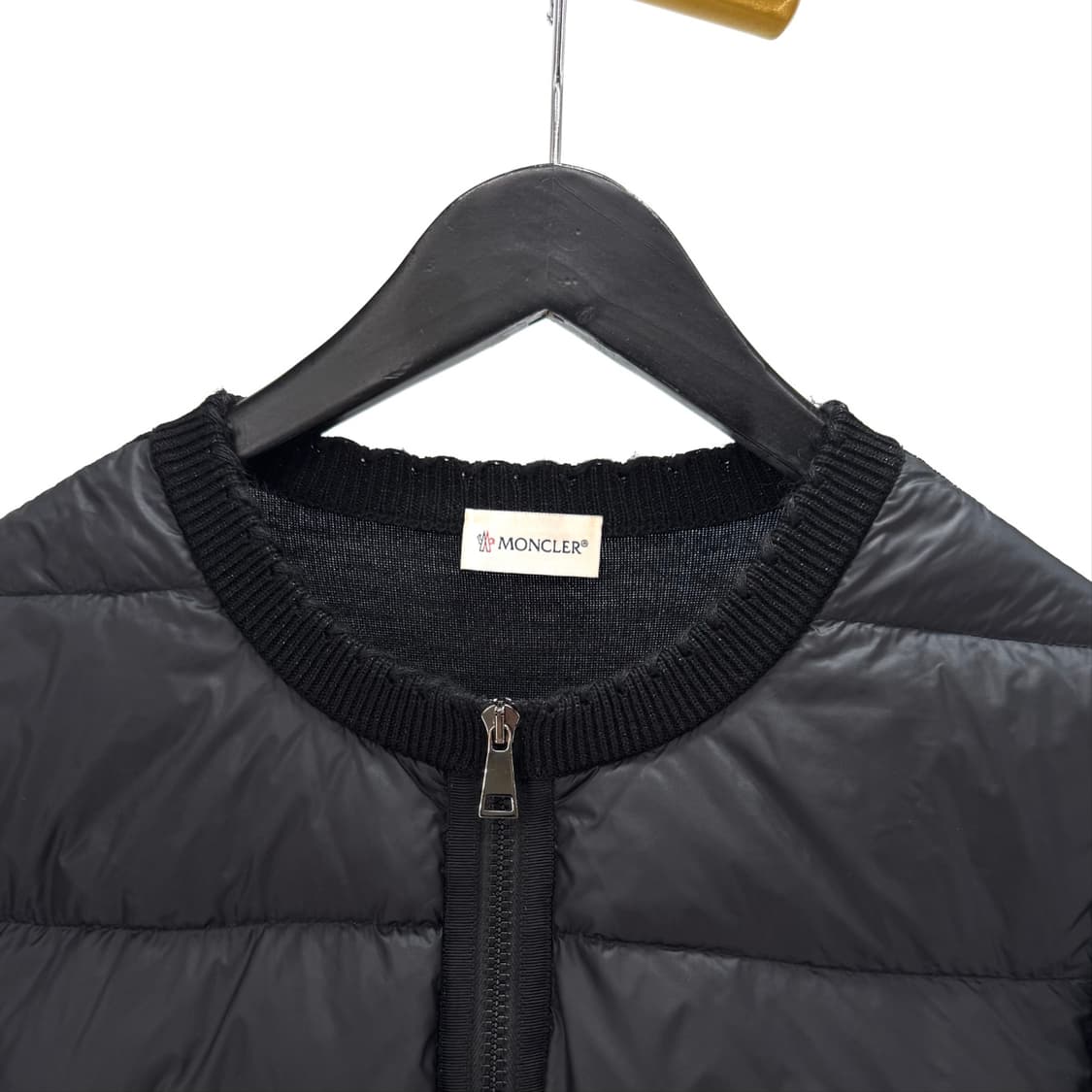 [L사이즈] 몽클레어 니트패딩 집업 가디건 블랙 상품이미지7