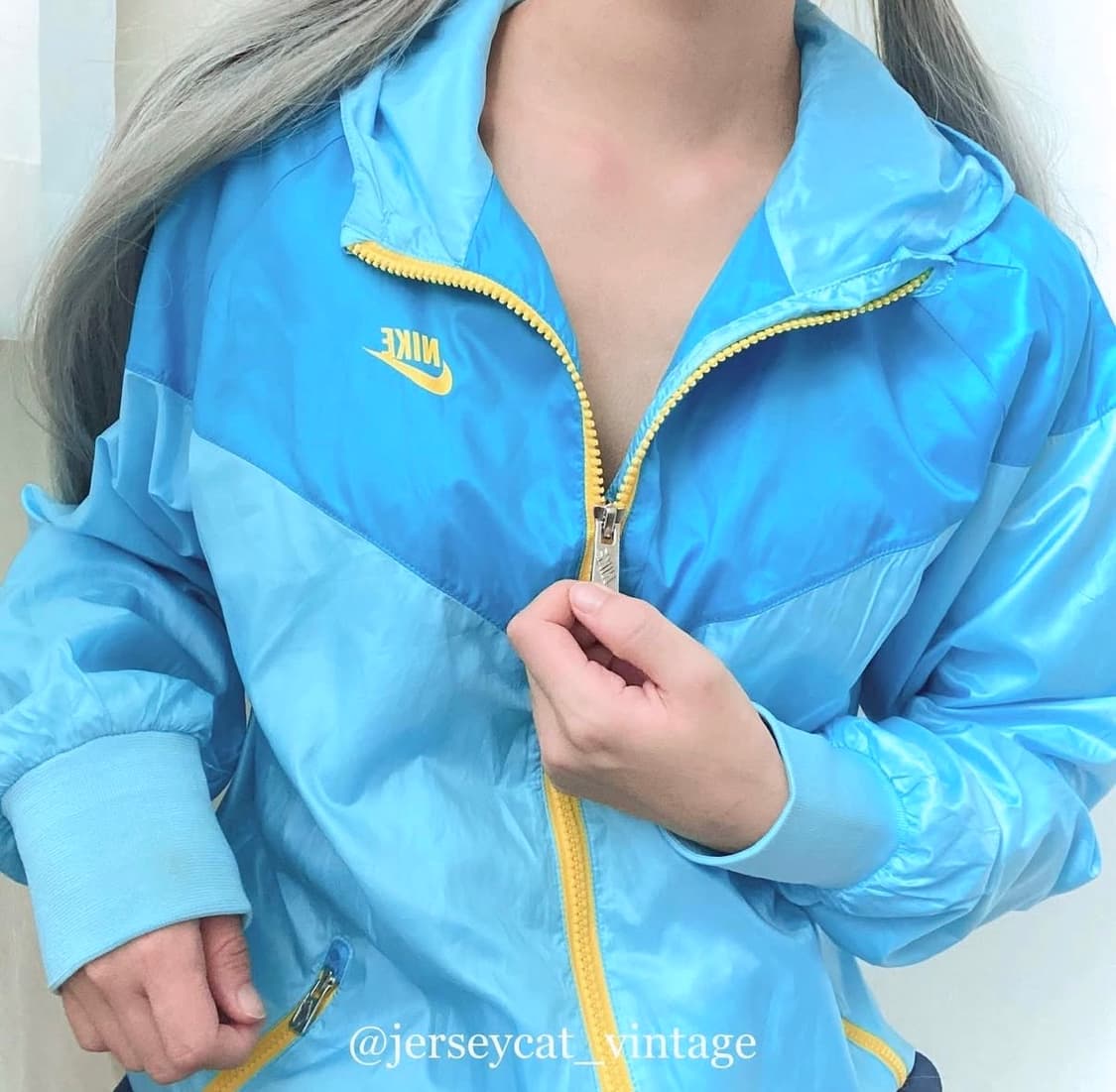 나이키 하늘 바람막이 상품이미지1