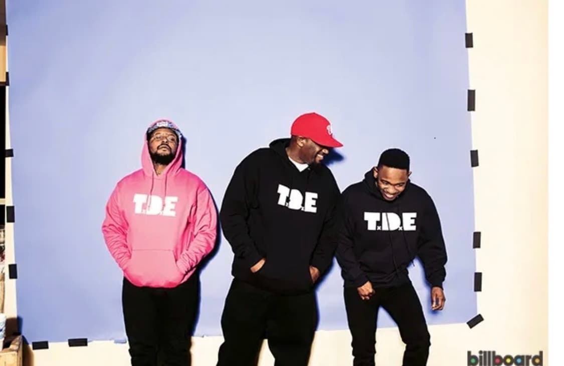 TDE 켄드릭 라마 블랙 후드티 (m 95-100) 상품이미지2