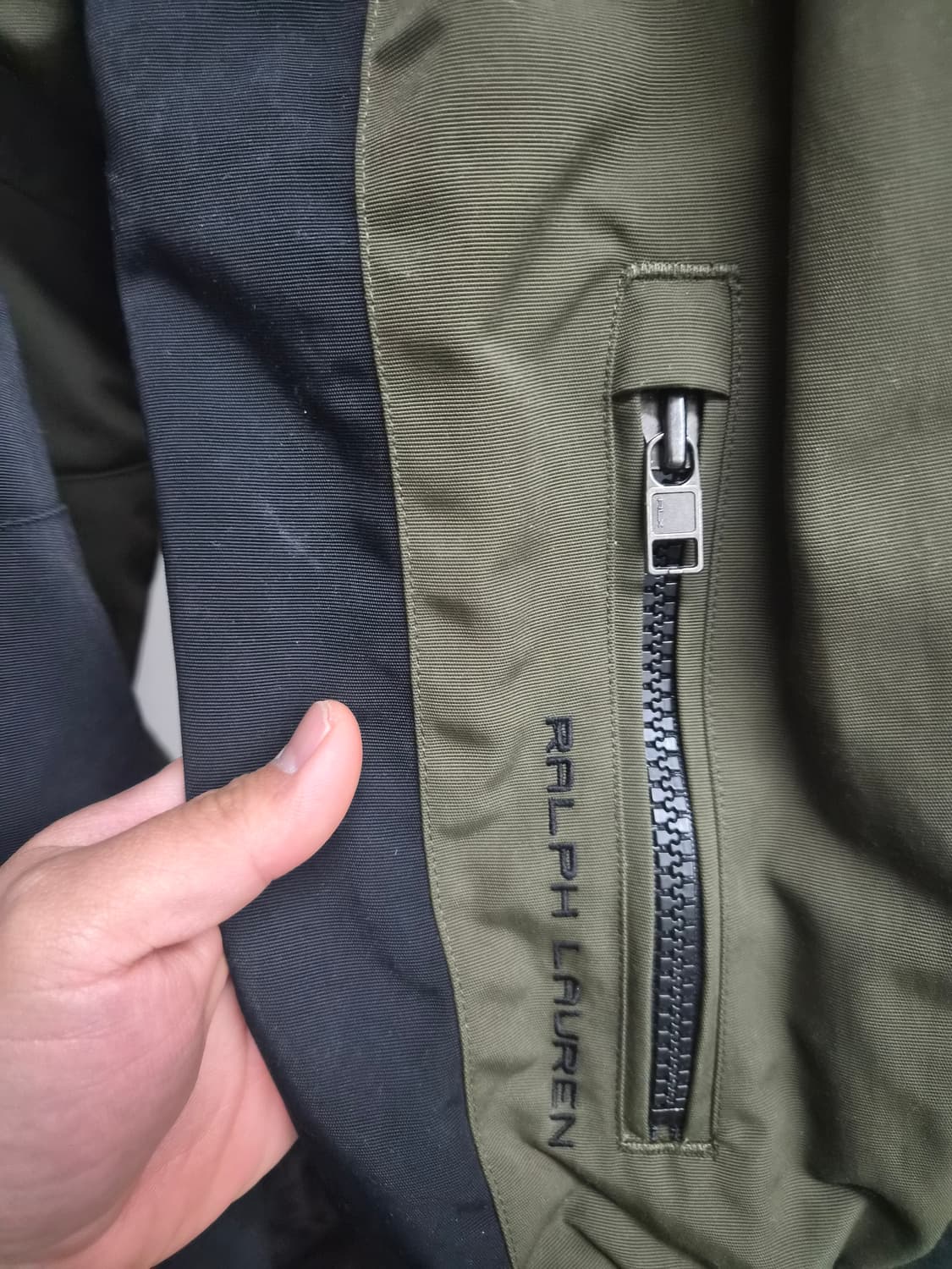 L/105) 폴로 랄프로렌 RLX 점퍼 팝니다 상품이미지4