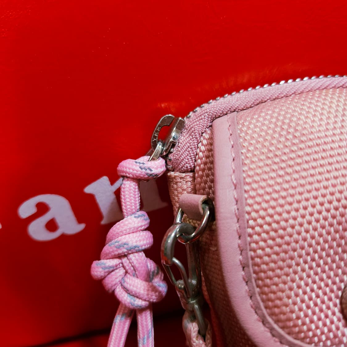 발리(BALLY) Pink mini 서브 파우치 케이스 크로스백 상품이미지3