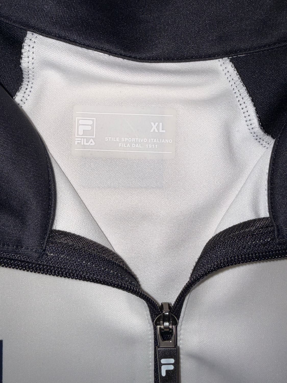 필라 국가대표 지급용 트레이닝 집업 XL 상품이미지3