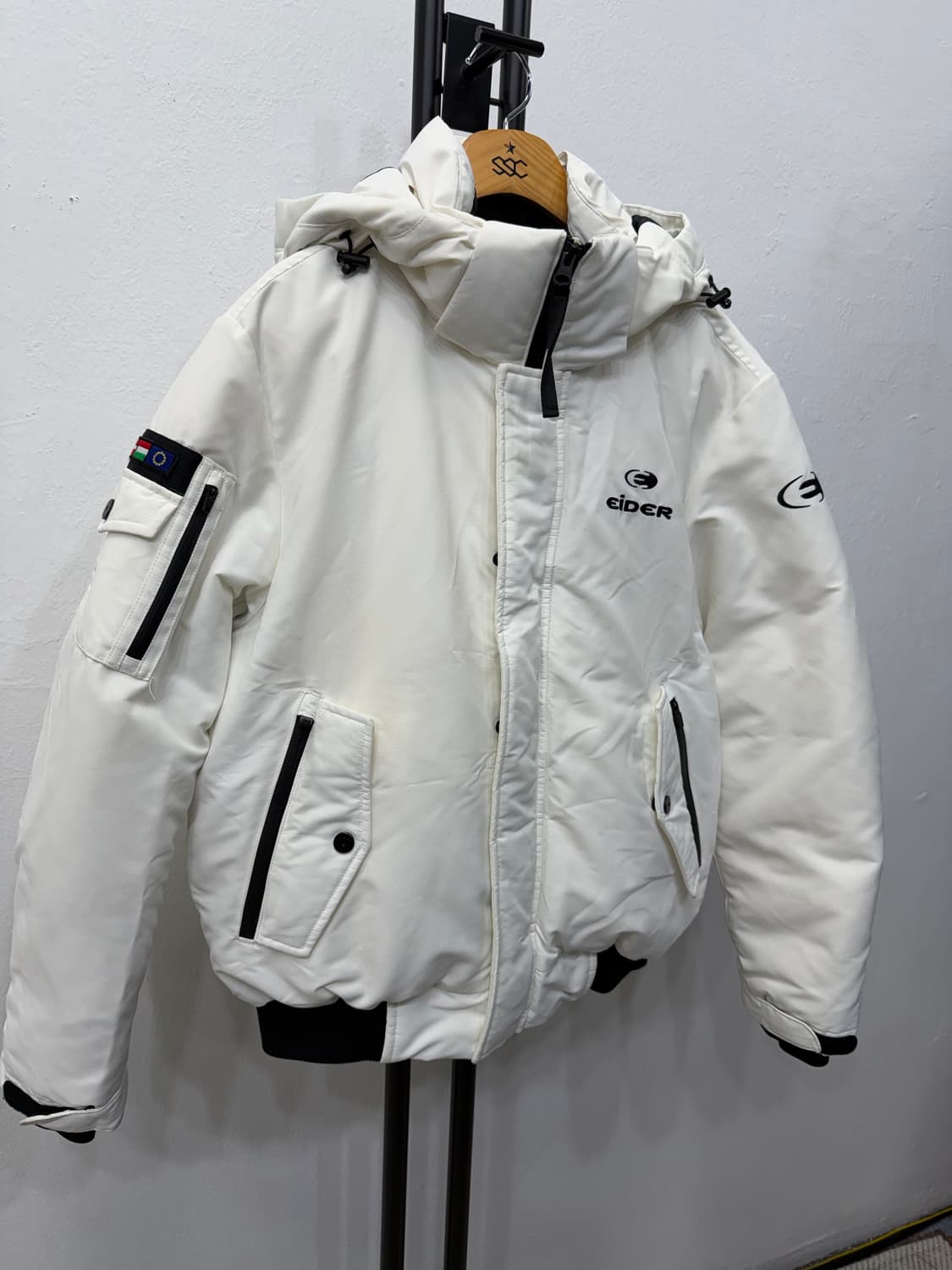 정품) 아이더 스투키 화이트 패딩 S 상품이미지2