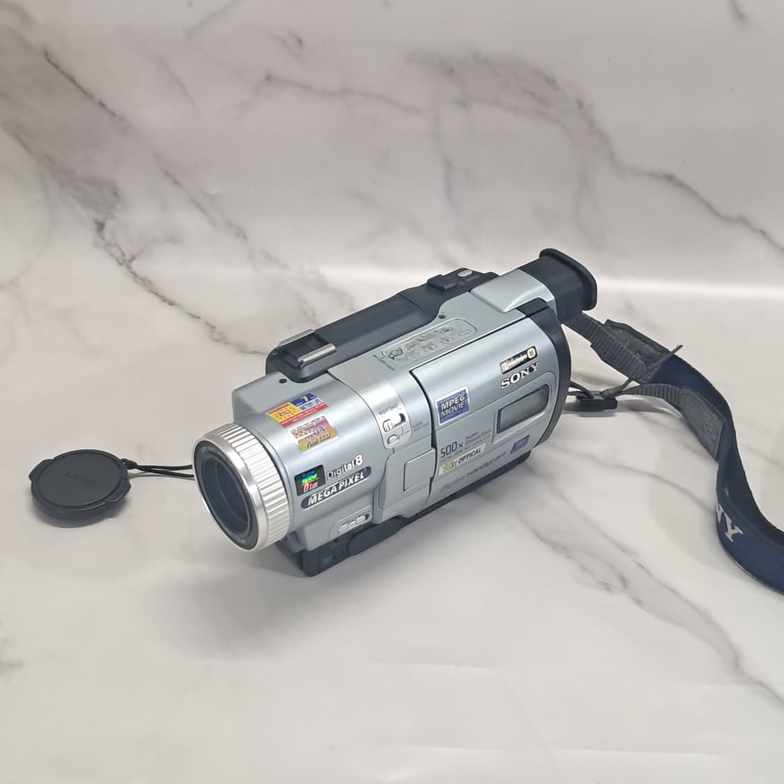 소니 8mm 디지털 핸디캠 DCR-TRV828 빈티지 캠코더 상품이미지1