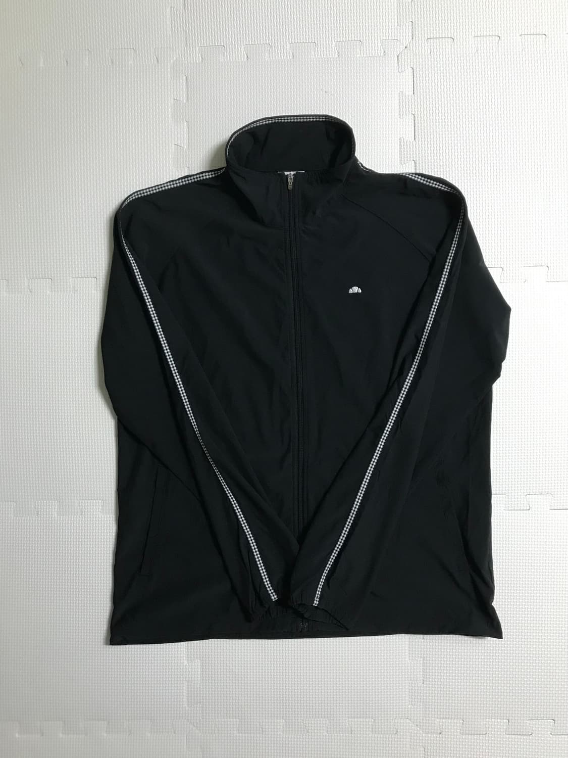 엘레쎄 사이드체크  바람막이 상품이미지2