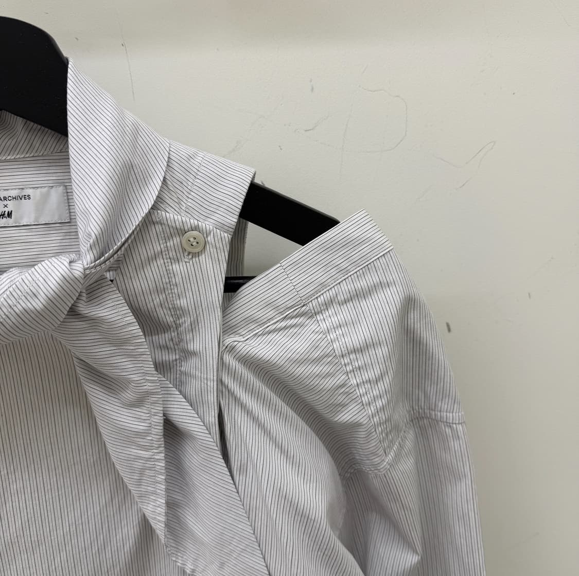 토가 x H&M 스카프 셔츠 상품이미지3