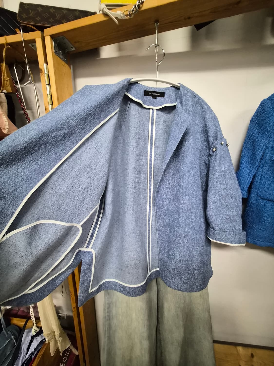 나이스클랍 진주 포인트 자켓 상품이미지5