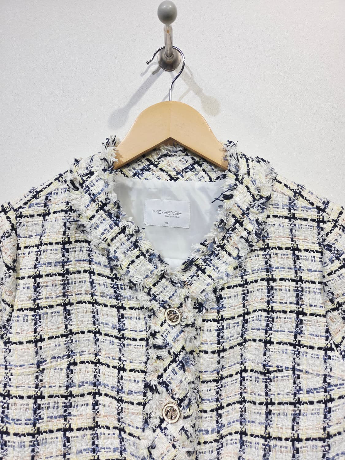 미센스(ME-SENSE) 수술 디테일 트위드 자켓 상품이미지3