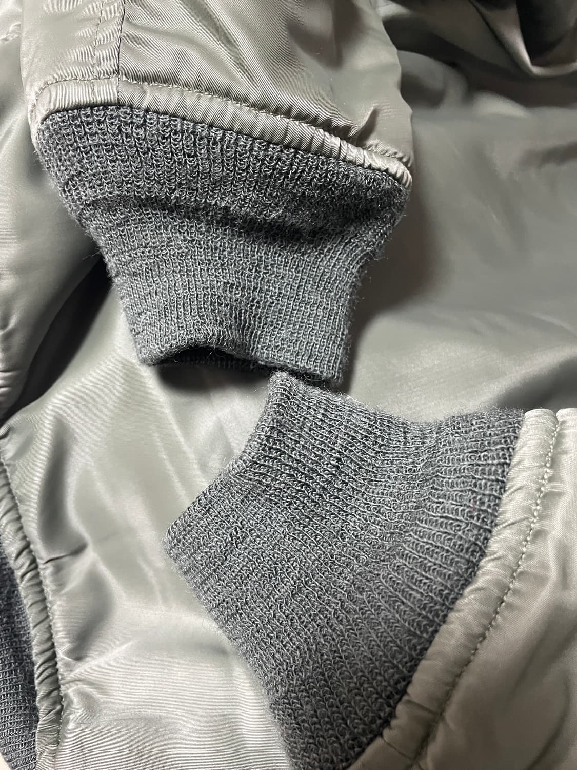 리얼맥코이 MA-1 세이지 그린 데칼 버젼 L 사이즈(현행전) 상품이미지7