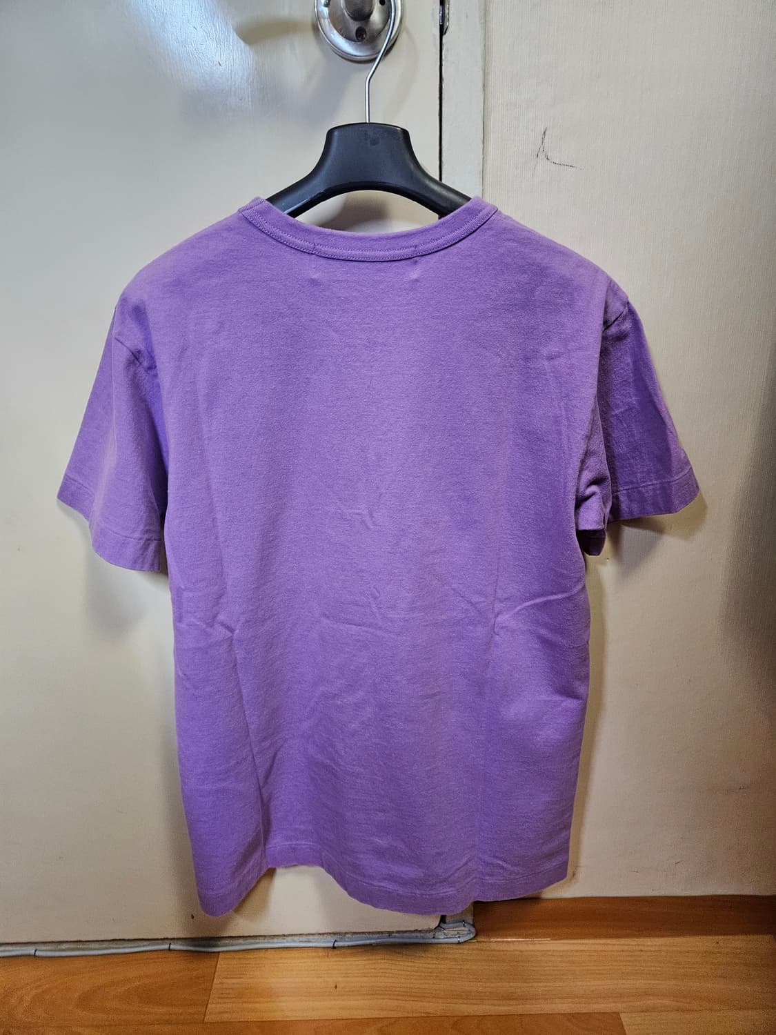 M) 꼼데가르송 플레이 레드 하트 와펜 피셔츠 상품이미지2