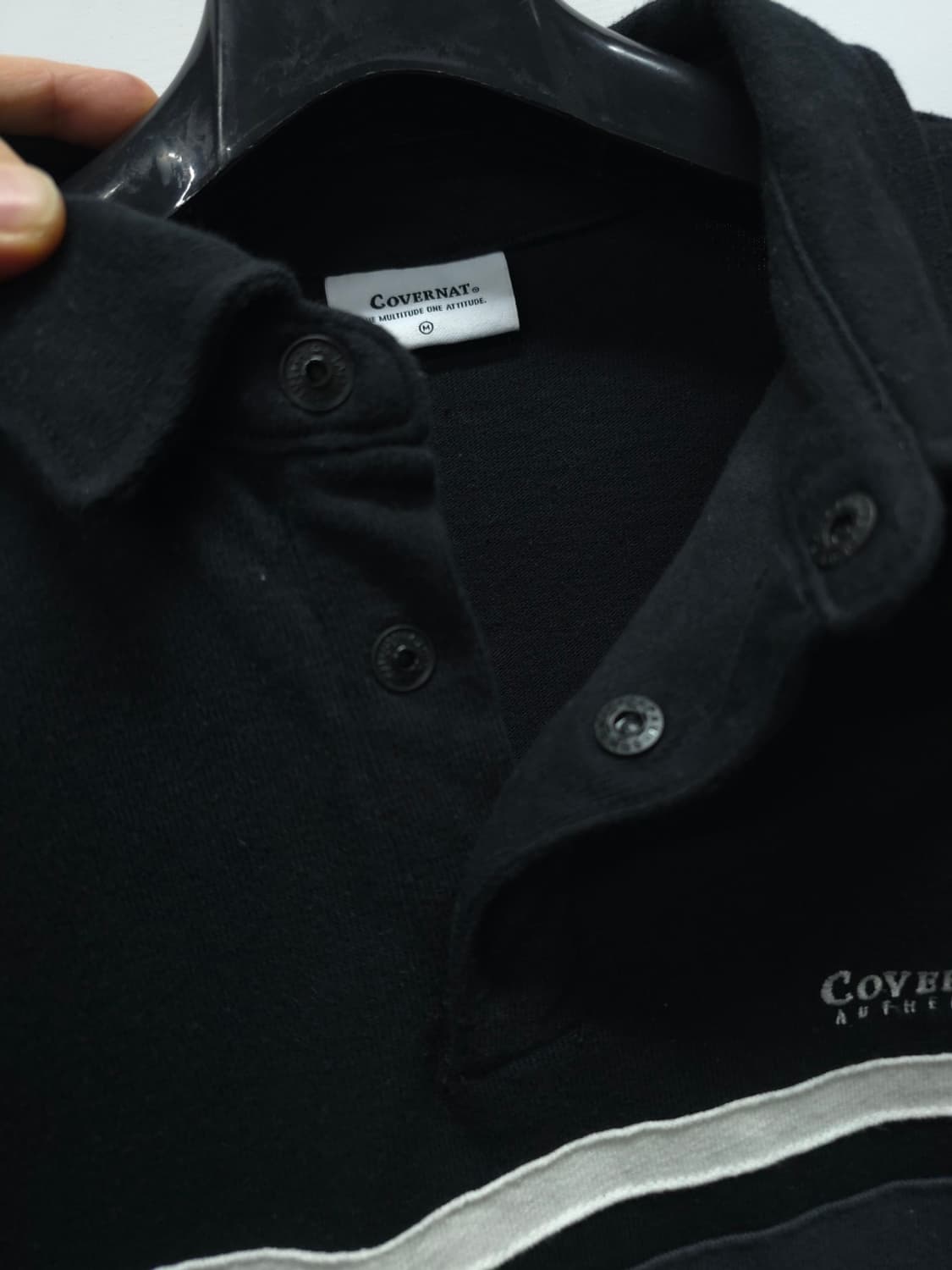 커버낫 스트라이프 배색 카라 맨투맨 (M사이즈) 상품이미지6