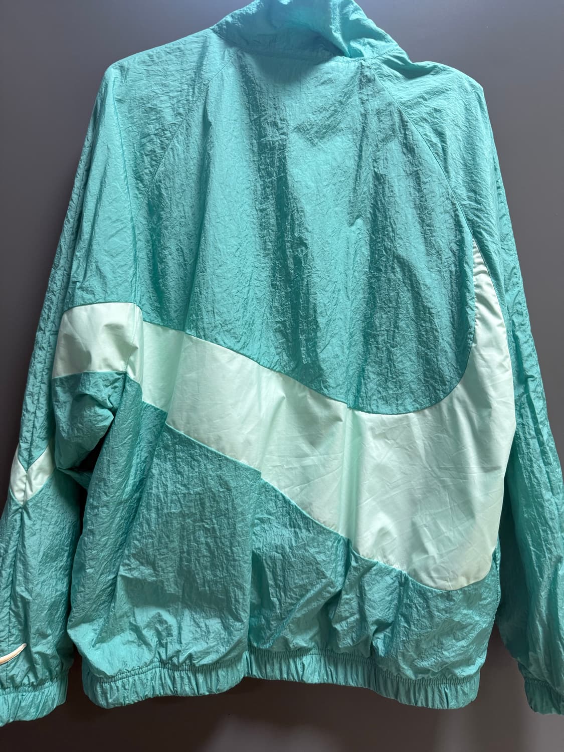 나이키 바람막이 상품이미지2