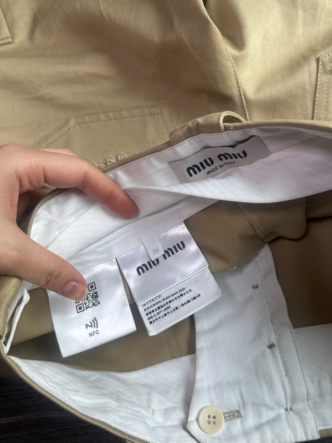 미우미우 버뮤다 쇼츠 36 정품 상품이미지4