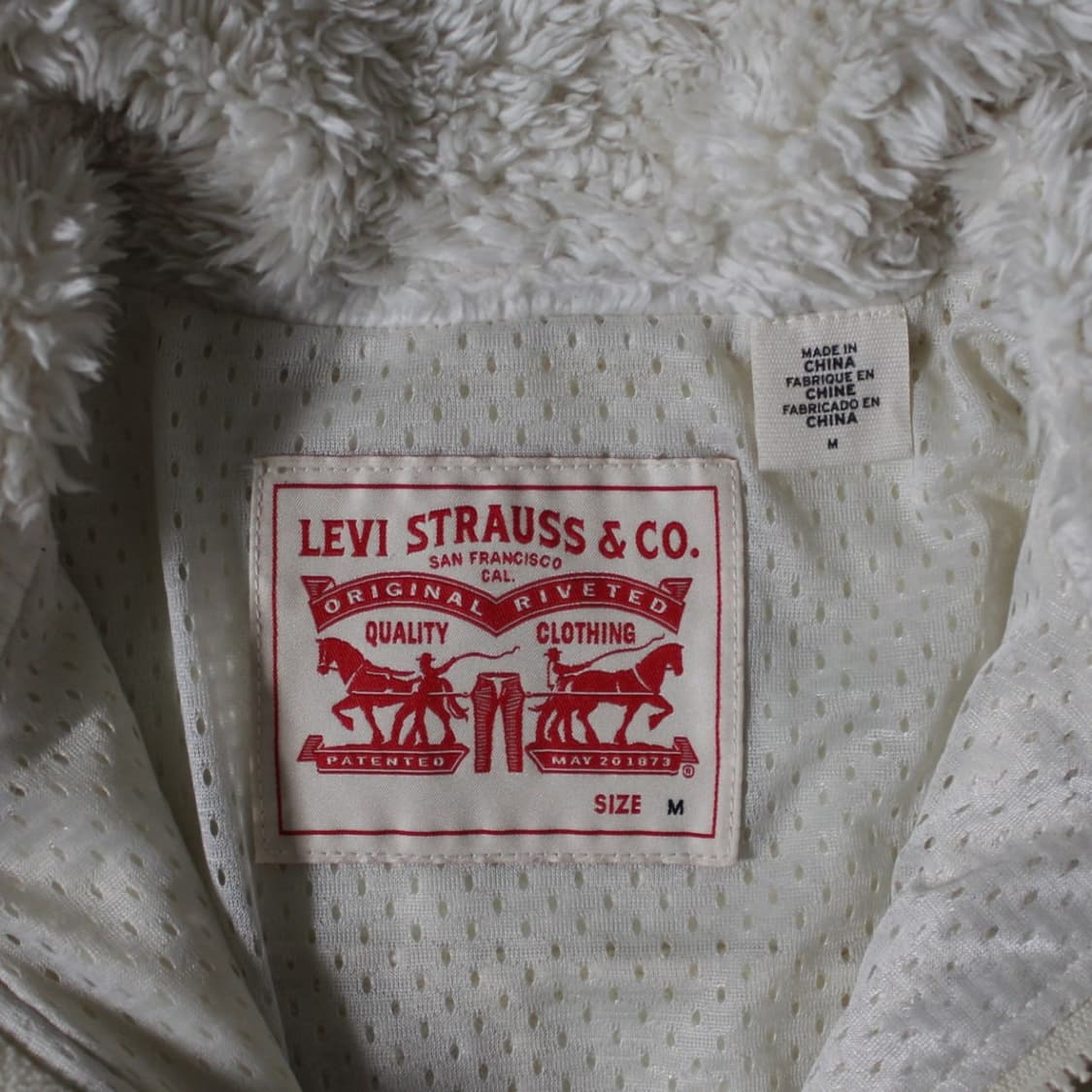 Levi's 리바이스 화이트 플리스 자켓 상품이미지4