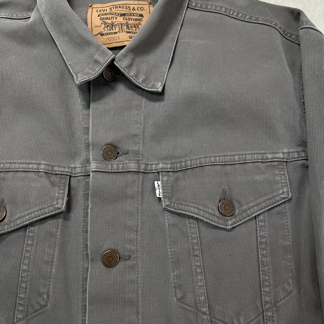 100 리바이스 made in ltay 코듀로이 트러커 자켓 상품이미지3