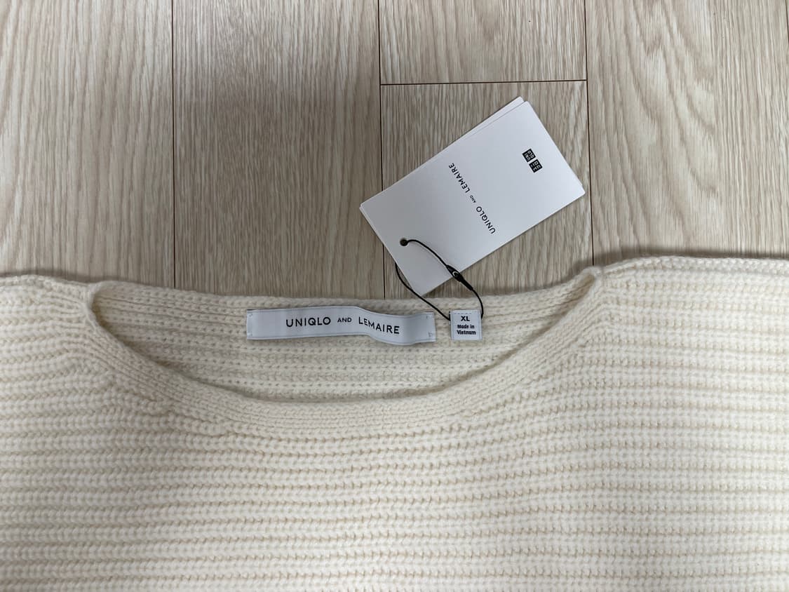 유니클로 x 르메르 램 크롭 스웨터 니트 오프화이트 상품이미지6