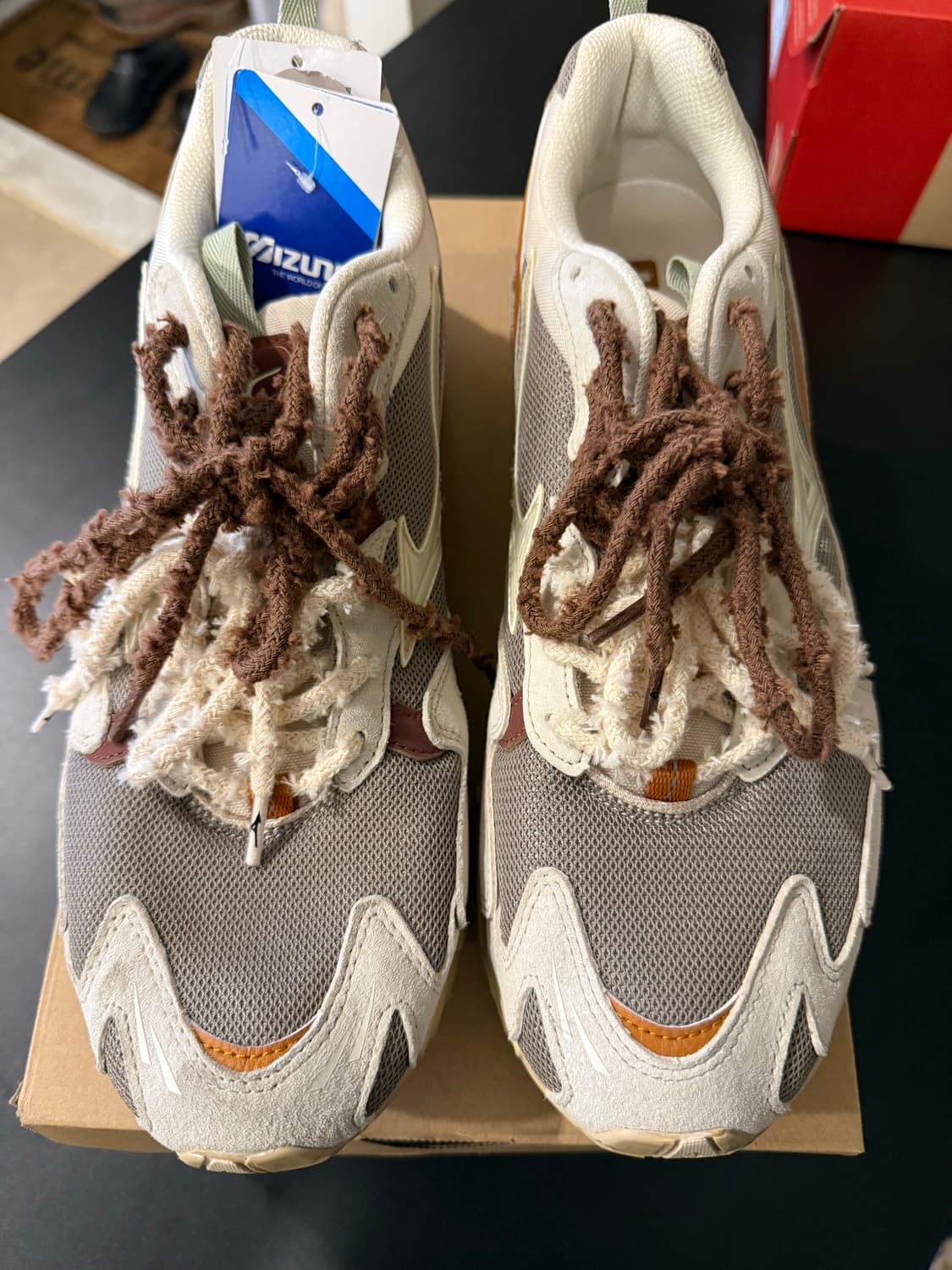 stu 미즈노 웨이라이더 10 스니커즈  상품이미지3