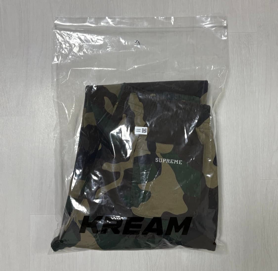 슈프림 S 로고 스웨트팬츠 우드랜드 카모 - 25FW 상품이미지3