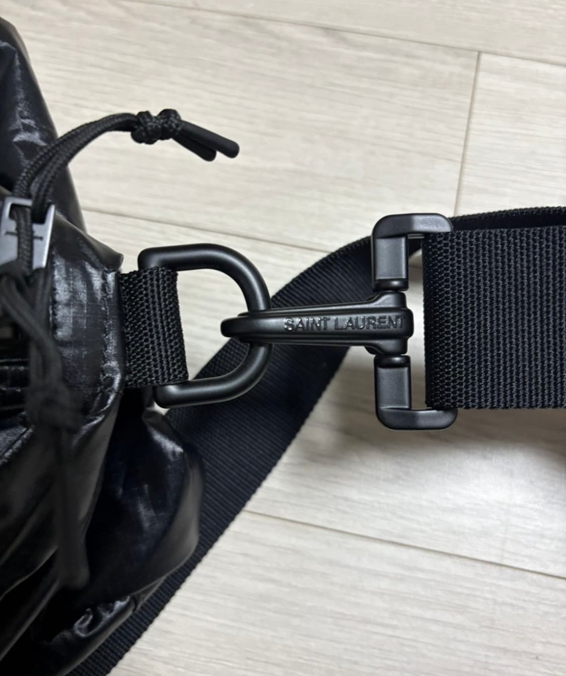 (신품)생로랑 nuxx 더플백 상품이미지5