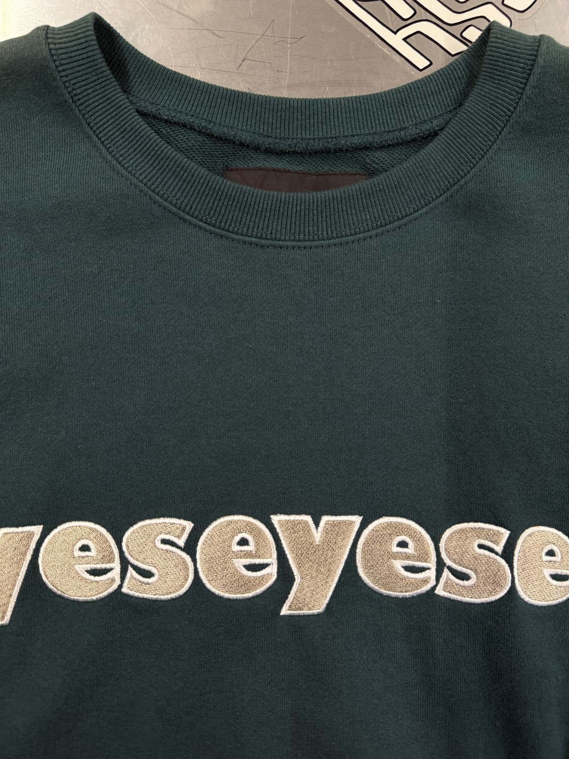 Yeseyesee 예스아이씨 다크 그린 오버핏 맨투맨 S 상품이미지5